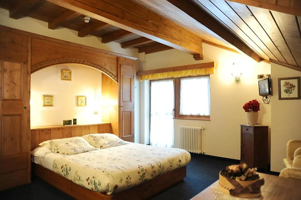Hotel Garni Il Cirmolo Rocca Pietore
