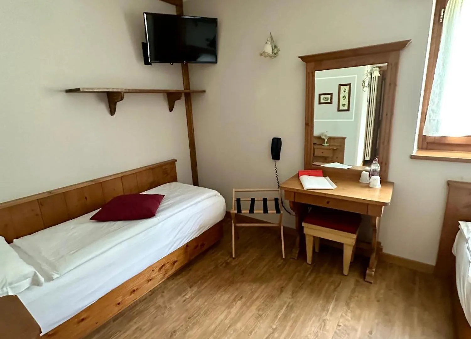 ***  Hotel Garni Il Cirmolo Rocca Pietore Italië